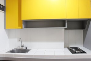 ห้องพัก | ครัวขนาดเล็กส่วนตัว | ตู้เย็น, เตาประกอบอาหาร, เครื่องครั ว/จาน/ช้อนส้อม