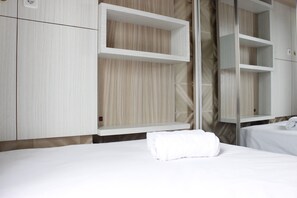 Room | 2 bedrooms, free WiFi, bed sheets - Scenic & Comfy 2BR Tamansari Panoramic Apartment (Bandung)