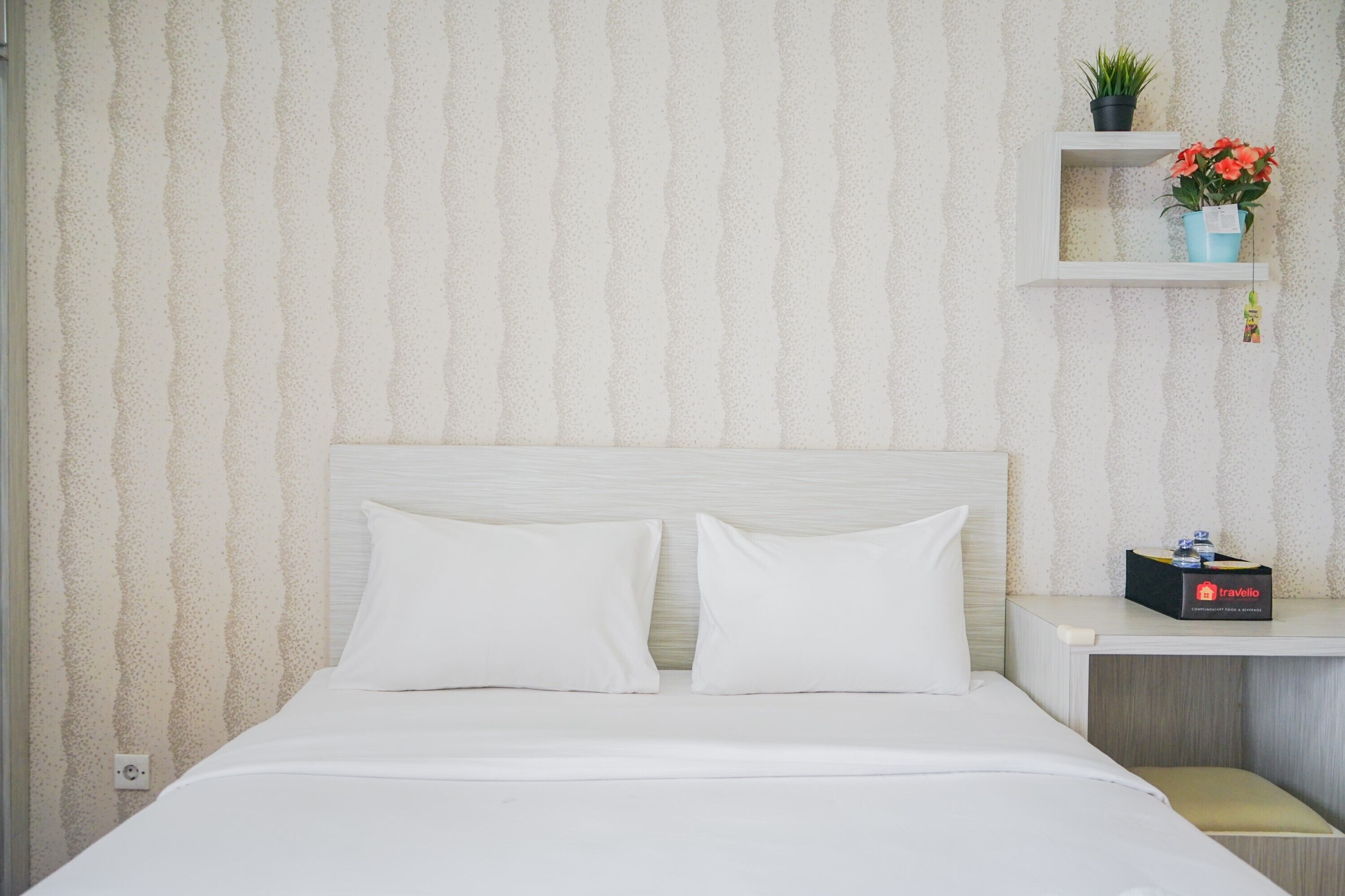 Room | Free WiFi, bed sheets