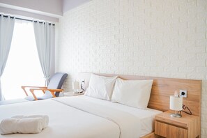 Room - Comfort and Relax Studio at Parkland Avenue Apartment (South Tangerang)