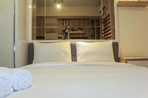 Room | Free WiFi, bed sheets - Minimalist and Cozy Studio Room at Ayodhya Apartment (Tangerang)