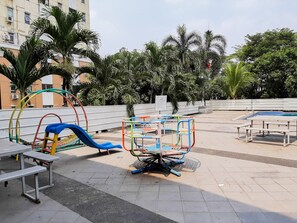 Außen-Kinderspielplatz