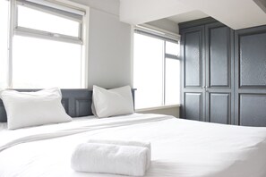 Room | Free WiFi, bed sheets - Spacious & Trendy Studio at Jarrdin Cihampelas Apartment (Bandung)
