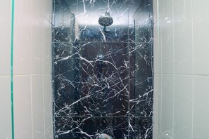 Bathroom - Best Location 1BR Apartment at Atlanta Residences (Depok)
