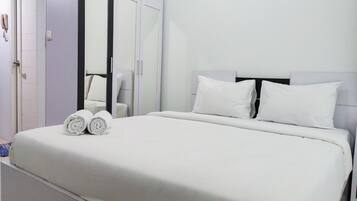 Room | Free WiFi, bed sheets