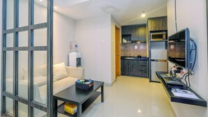  Ảnh chưa phân loại, 4 trong số 17 ảnh, nút