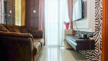 Room | Living room | TV