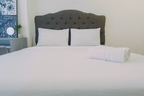 2 bedrooms, free WiFi, bed sheets - Lavish 2BR Apartment at Grand Sungkono Lagoon (Surabaya)