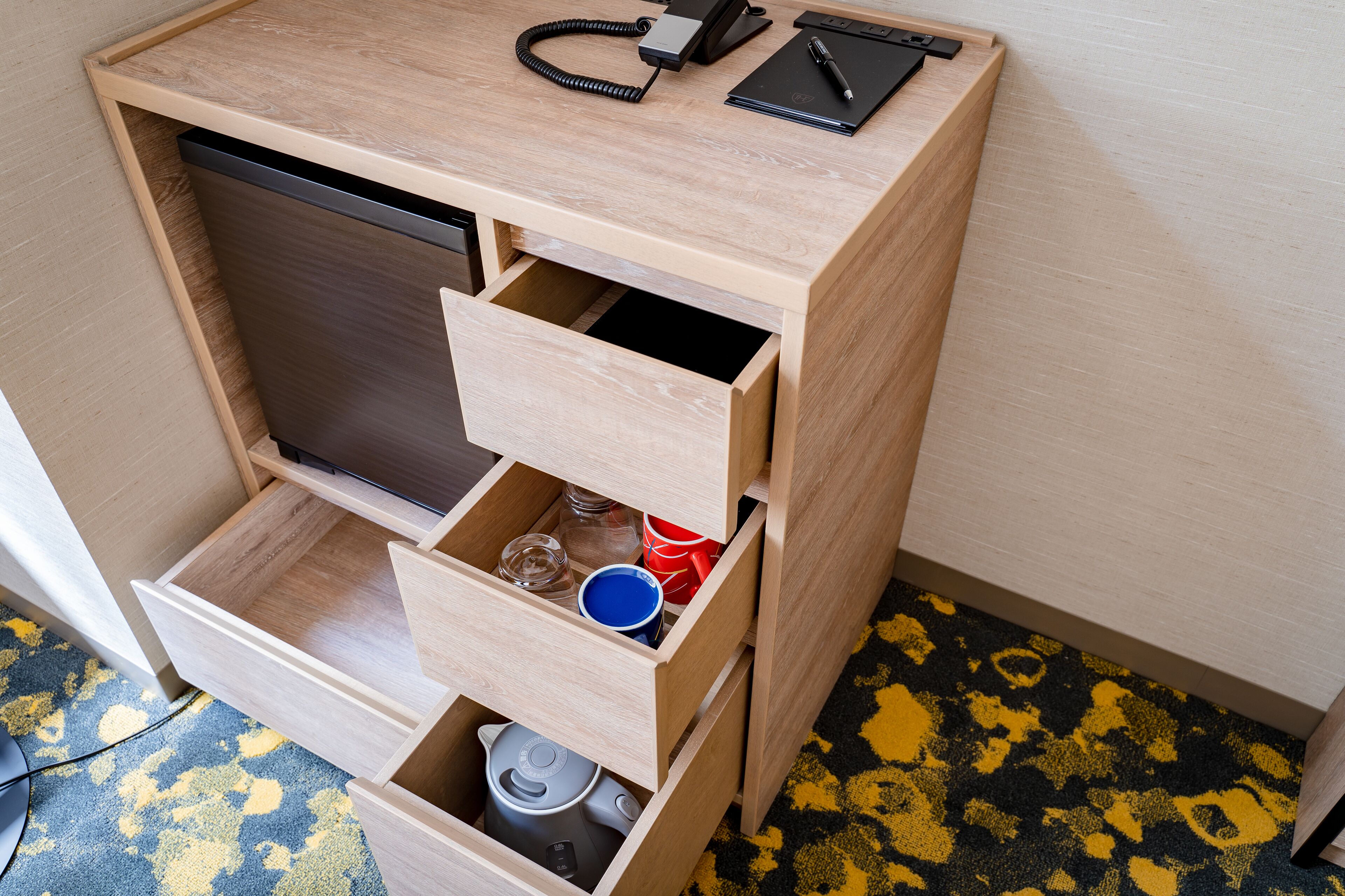 deluxe twin room, non smoking | 1 bedroom, premium bedding, in-room safe, soundproofing