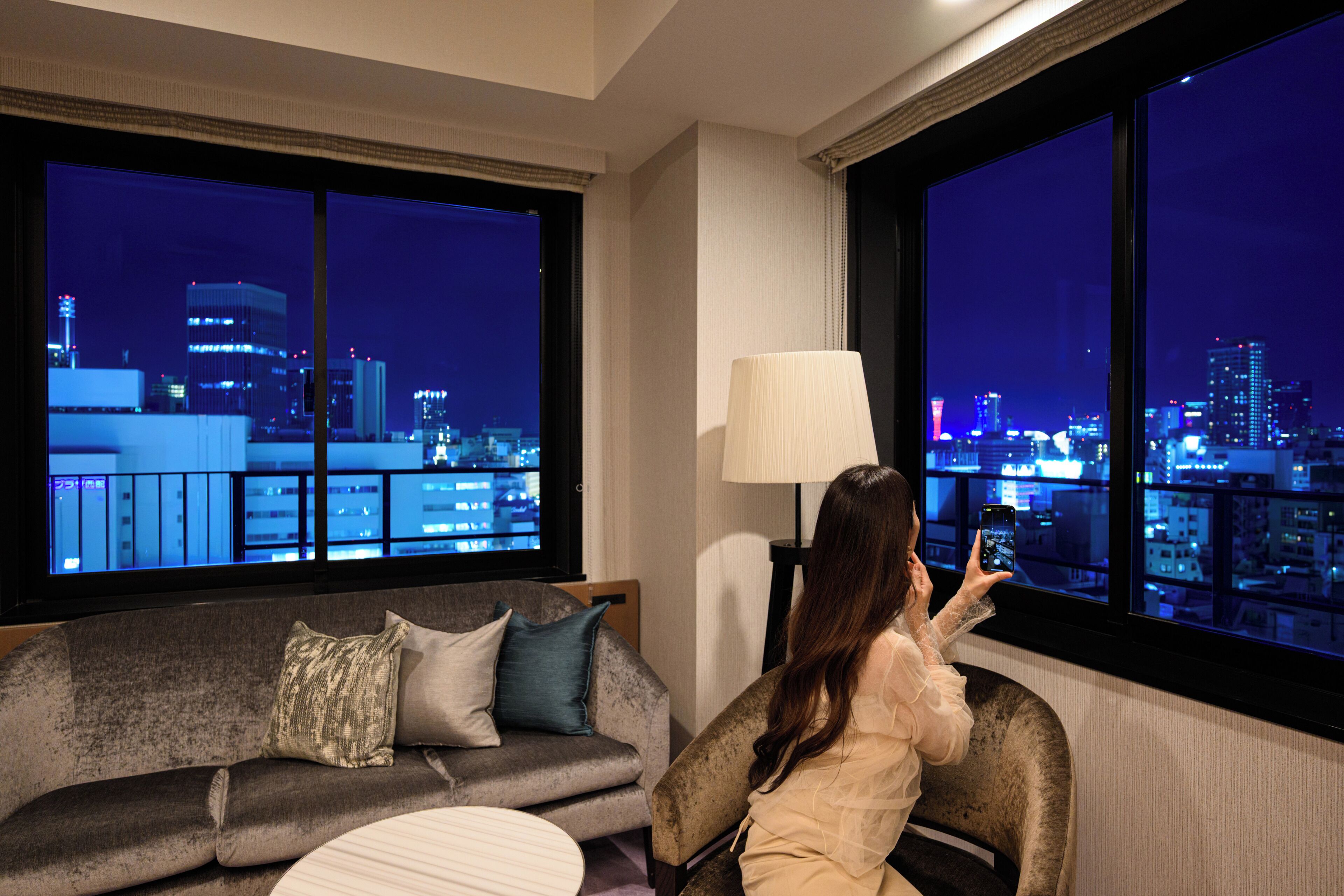 Suite, Non Smoking | Premium bedding, in-room safe, soundproofing, free WiFi