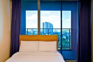 스탠다드 더블룸, 테라스 (넷플릭스 이용가능) | 책상, 노트북 작업 공간, 암막 커튼, 방음 설비