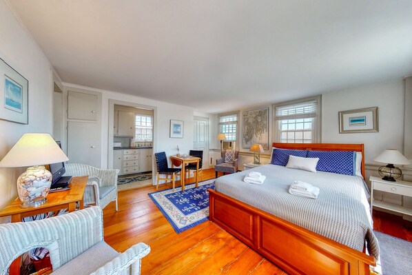 Internet, bed sheets