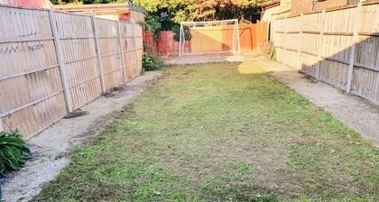 Amazing 5 Bedroom Home Away From Home