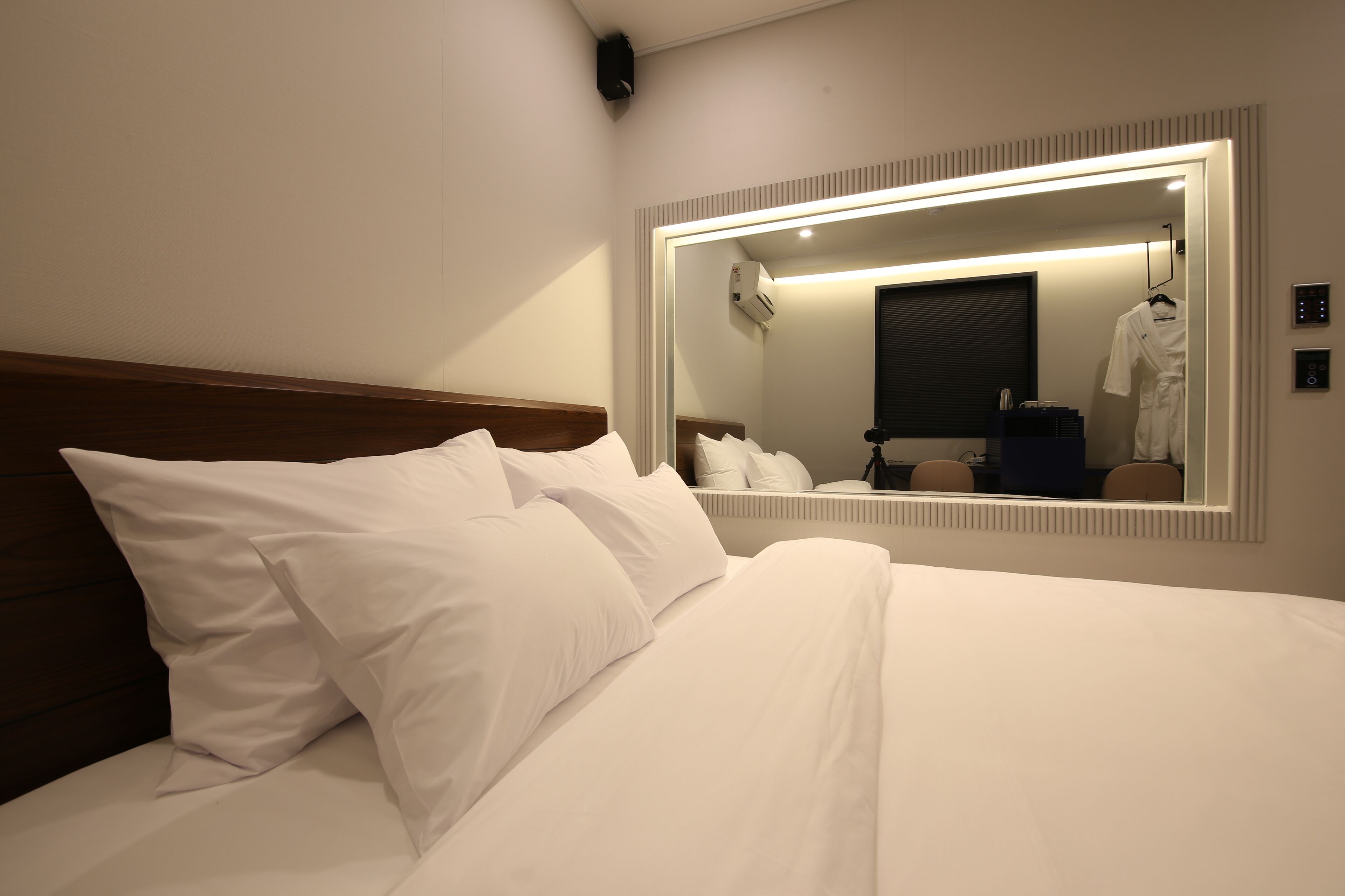 standard double room | free wifi
