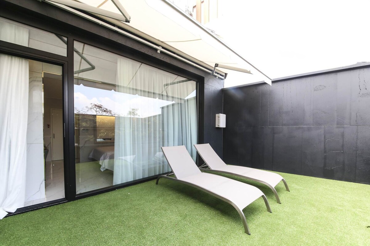 Terrace Room | Terrace/patio