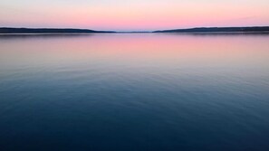 Imagen sin descripción, 3 de 96, botón