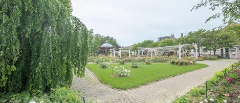 Enceinte de lâhĂ©bergement