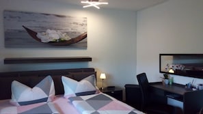 2 Schlafzimmer