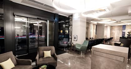 SAXX Hotel Theater Karree