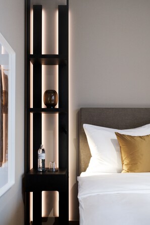 ห้องเบสิก | เครื่องนอนระดับพรีเมียม, ผ้านวมขนเป็ด, ตู้นิรภัยในห้องพัก