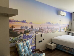 Ropa de cama de alta calidad y minibar 