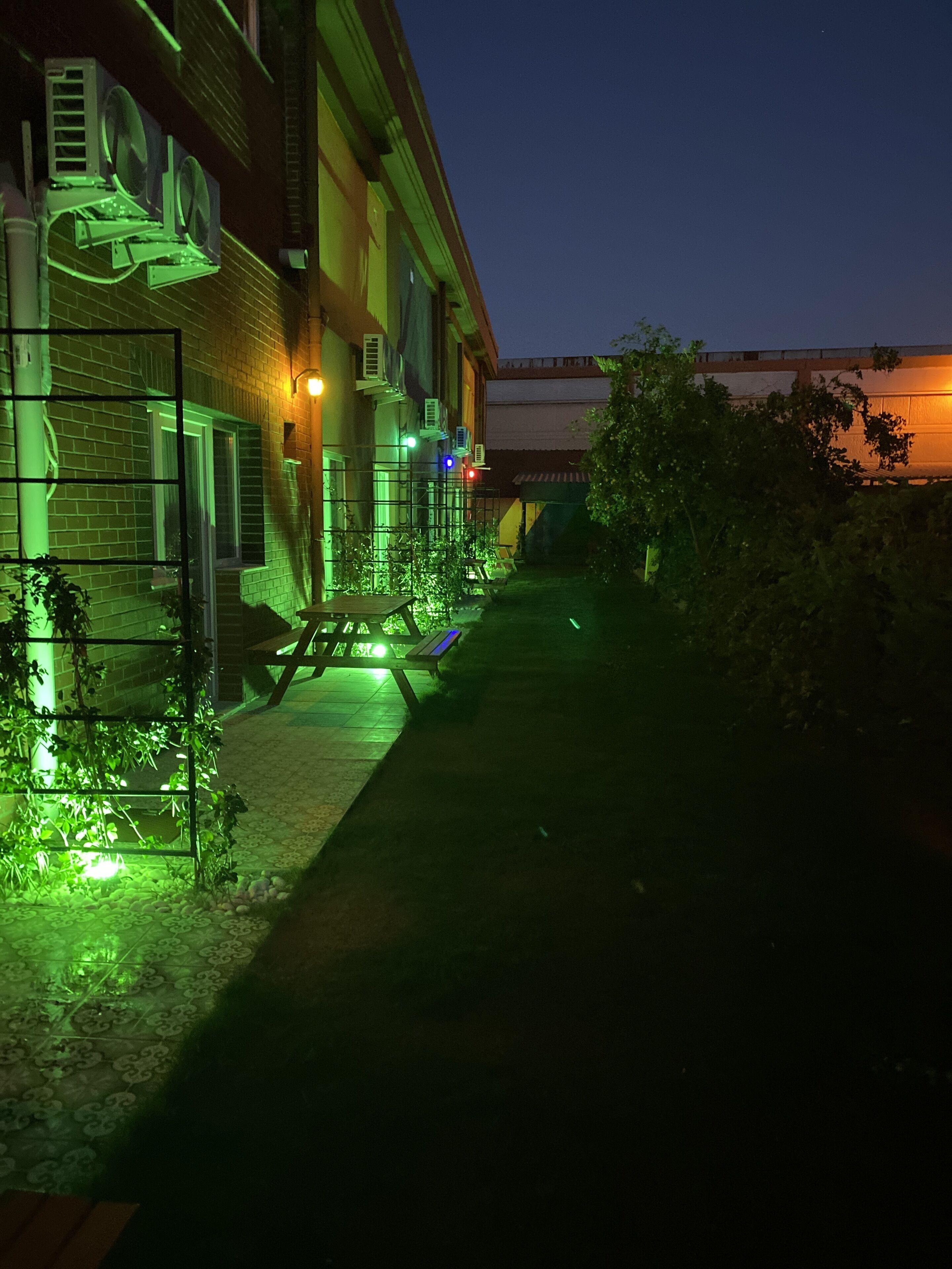 standard room | 4 bedrooms, premium bedding, minibar, in-room safe