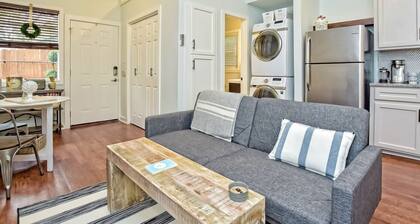 Charming guesthouse with full kitchen, private entrance & fenced patio