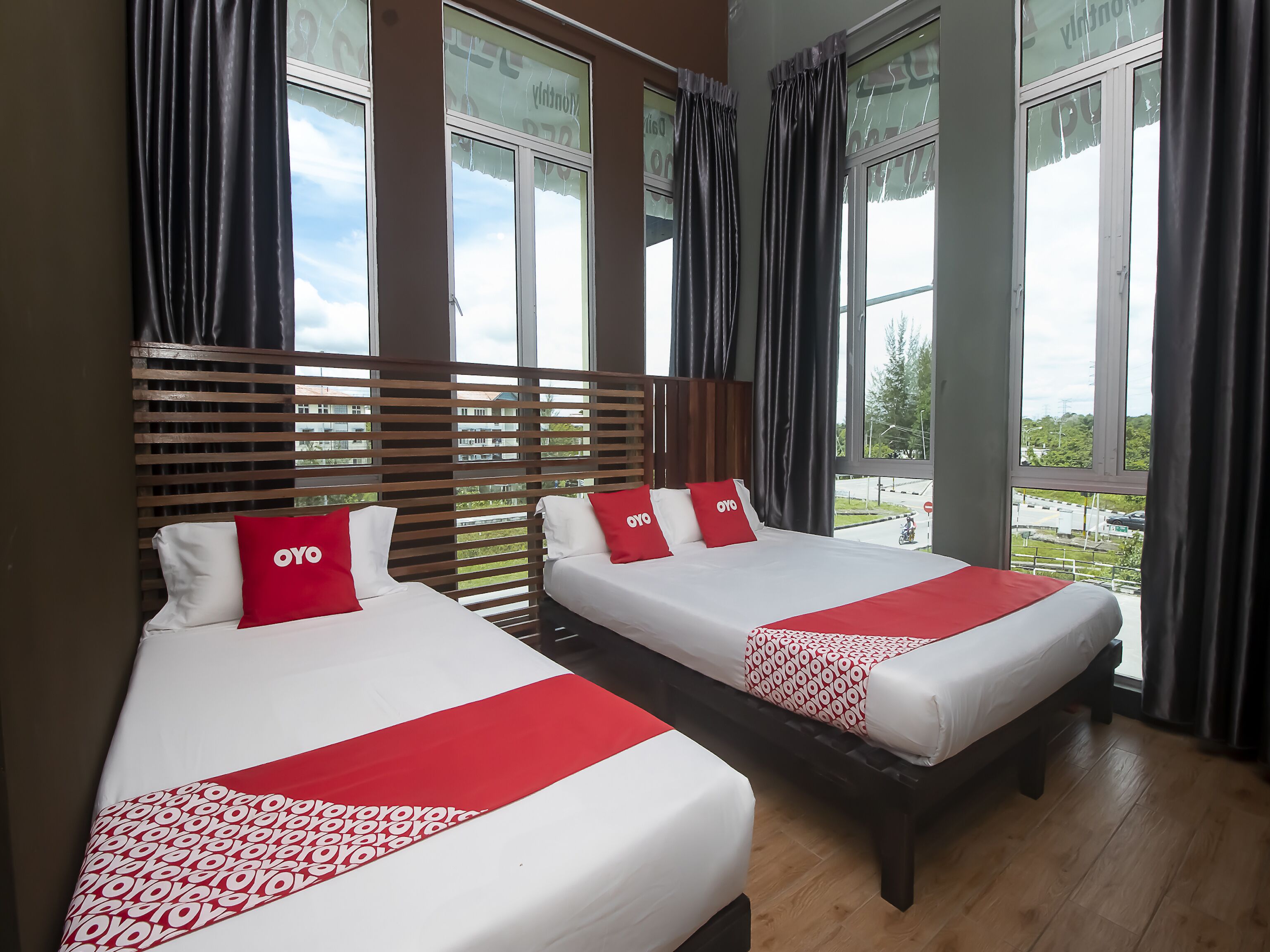 Free WiFi, bed sheets
