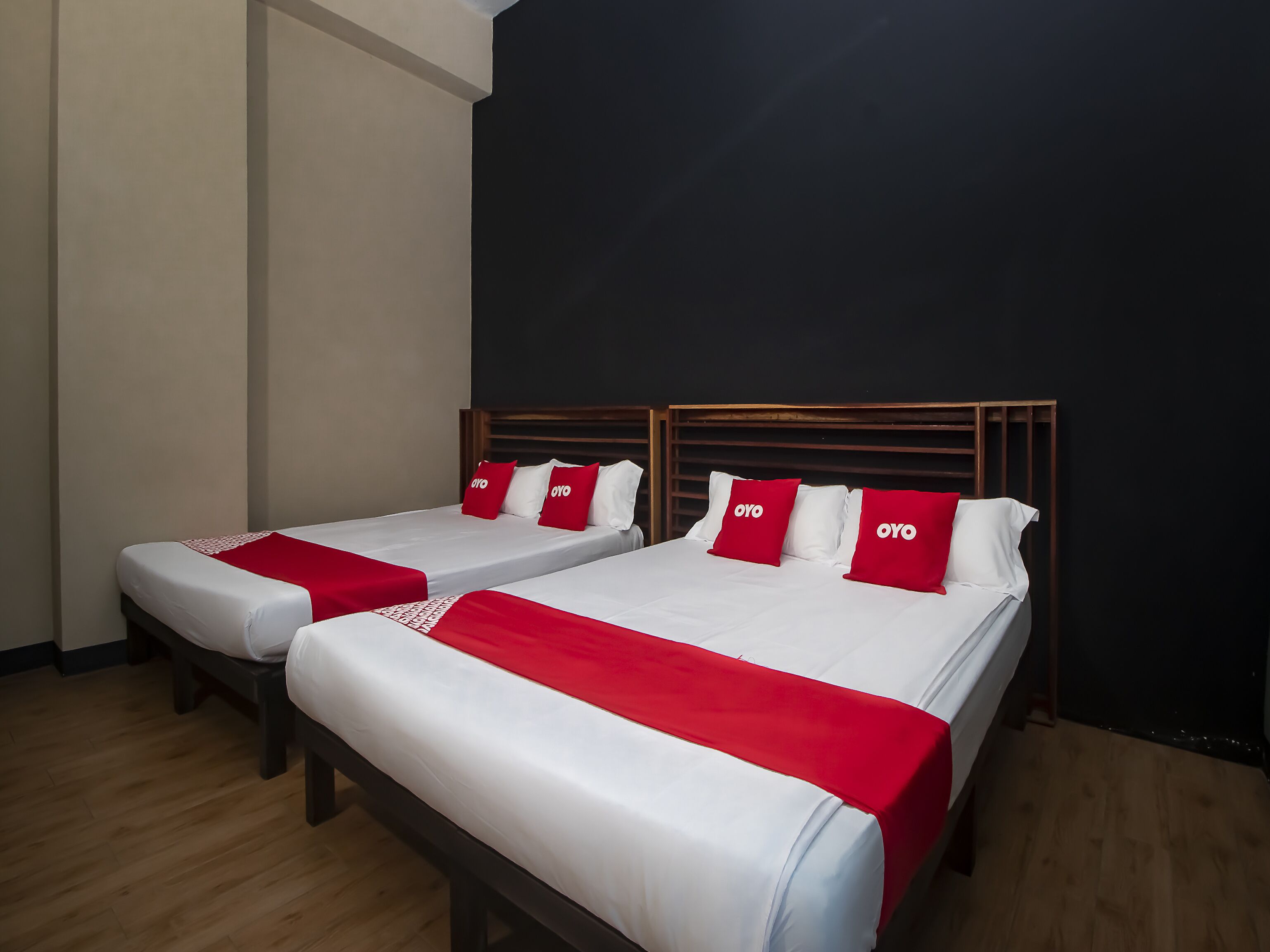 Free WiFi, bed sheets