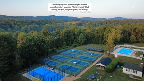 Sportplatz