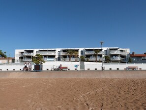 Exterior - Coastal Apartment, 2BR, Balcony, Pool, Beach Access, PMR Friendly, Pets Welcome, La Tranche-sur-Mer (La Tranche-sur-Mer)