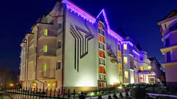 Front of property - evening/night