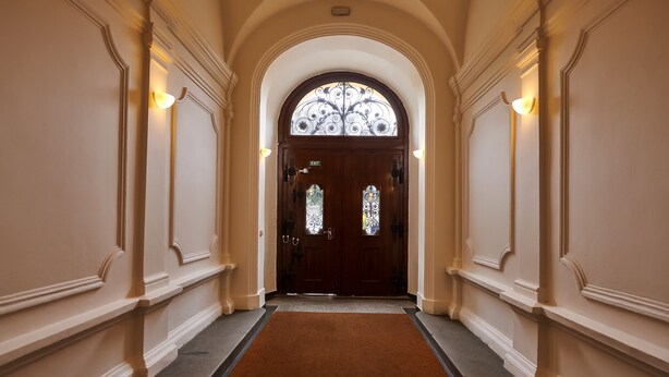 Unclassified image, 1 of 51, button - Royal Route Residence Lesser Town (Prague)