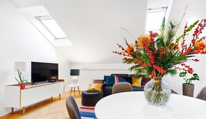 Exclusive Apartment | Living area | 45-inch Smart TV with cable channels, TV, Netflix - Royal Route Residence Lesser Town (Prague)
