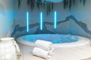 Tina de hidromasaje interior