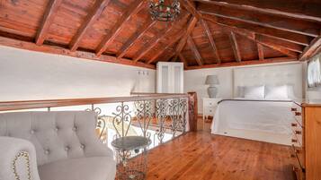 2 slaapkamers, een strijkplank/strijkijzer, gratis wifi, beddengoed