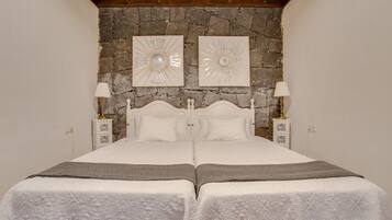 2 chambres, fer et planche à repasser, Wi-Fi gratuit, draps fournis