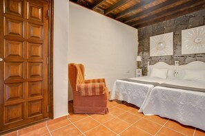 2 camere, ferro/asse da stiro, Wi-Fi gratuito, lenzuola