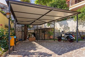 Property grounds - Apartments Ivana, (16252), Vrsar, hr (Vrsar)