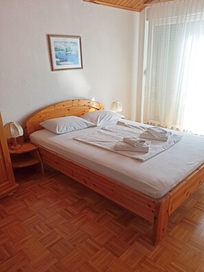 1 bedroom, Internet, bed sheets