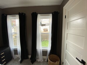 Interior - Entire Apartment walking distance to Cincy River front and COV Wedding Venues (Covington)