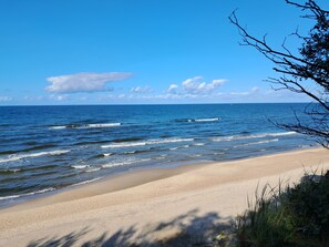 Beach nearby, sun-loungers