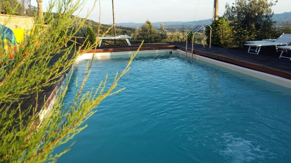 Pool - The guest house (Pian di Sco)