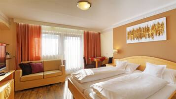 Free WiFi, bed sheets