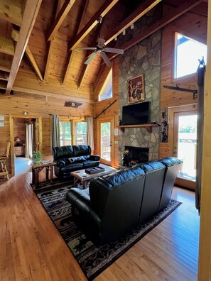 Smart TV, fireplace, table football, stereo