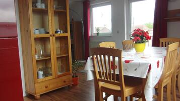 Apartment | In-room dining