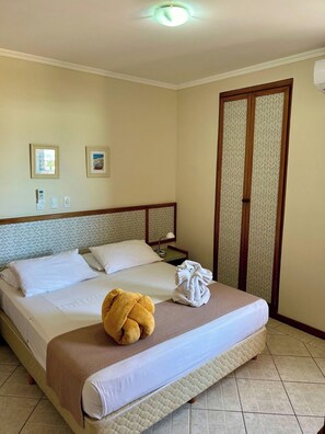 1 habitación y caja de seguridad en la habitación 