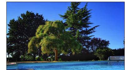 Maison de vacances, terrasse privée, piscine partagée (12 x 6, au sel), au calme