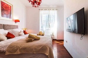 2 slaapkamers, een strijkplank/strijkijzer, wifi, beddengoed