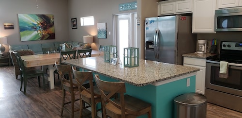 "Rincon" is Poolside and Across the Street from the Beach!